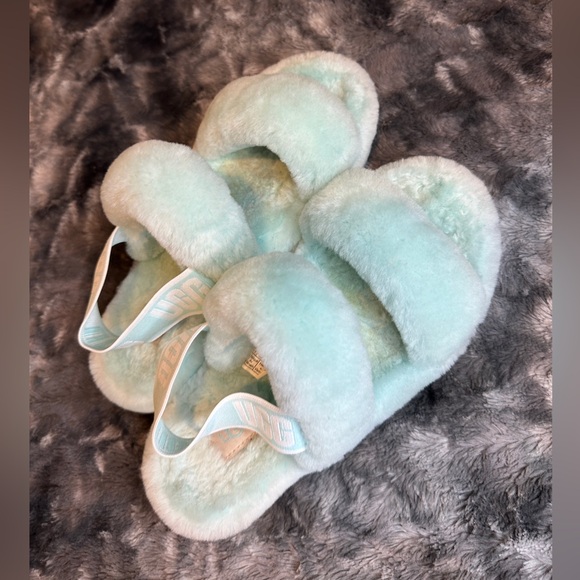 Women’s UGG Oh Yeah Slide Slippers in 'Sky' - Picture 7 of 11